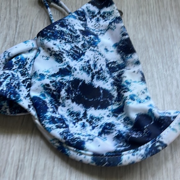 Ocean bikini - Picture 4 of 7